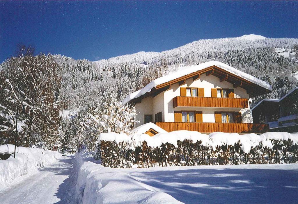 Haus Tschofen Apartment Schruns Exterior photo